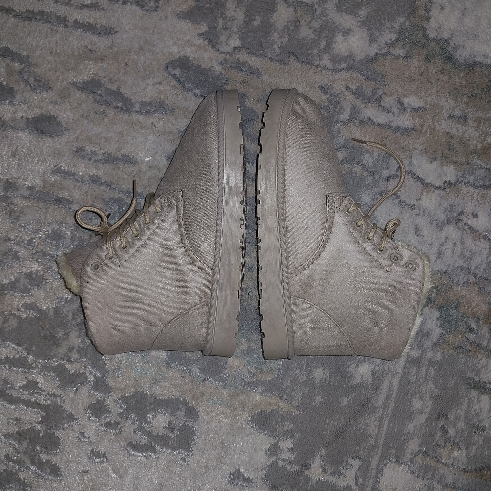 NWOT Beige Boots Khaki Boots